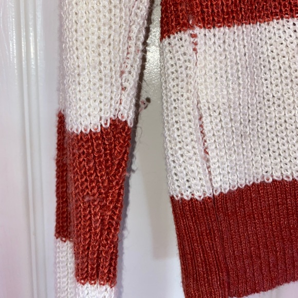 American Eagle Soft Knitted Sweater - Picture 4 of 7